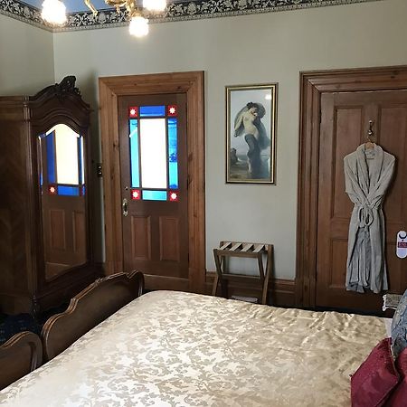 Freeman On Ford Bed & Breakfast Beechworth Bagian luar foto