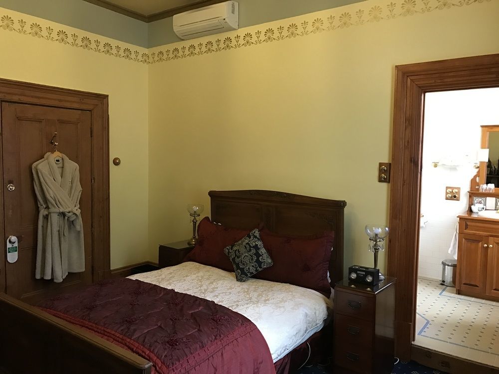 Freeman On Ford Bed & Breakfast Beechworth Bagian luar foto