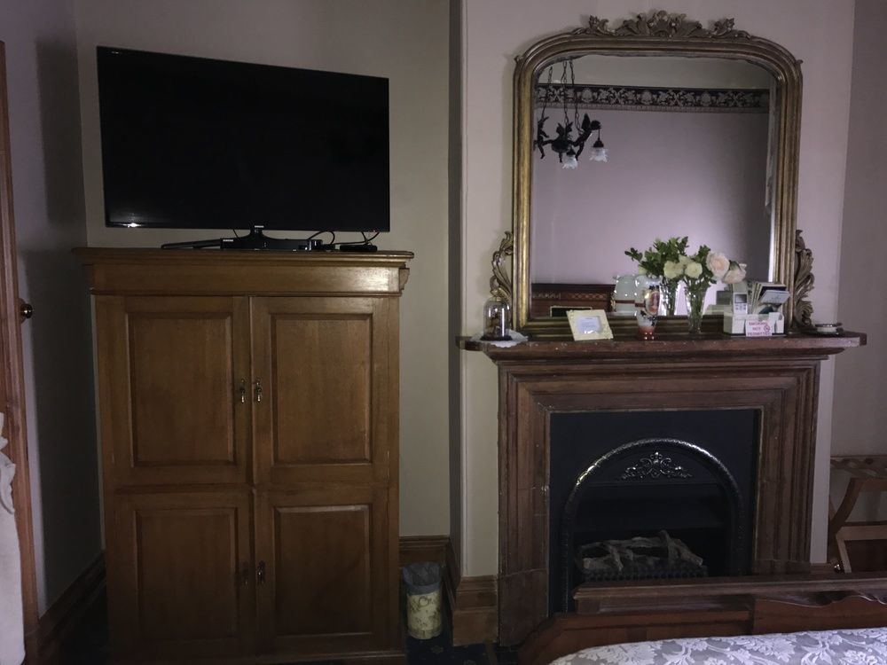 Freeman On Ford Bed & Breakfast Beechworth Bagian luar foto